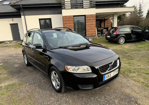 Volvo V50 cena 21900 przebieg: 215000, rok produkcji 2008 z Mysłowice małe 379